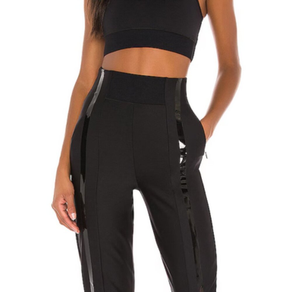 Ultracor Pavo Pleated Jogger Pants New with tags Size XL